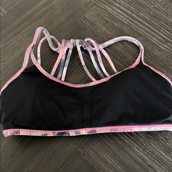 Lululemon Strappy Back Sports Bra Size 6 | Pink Black Lined Running Workout - Picture 6 of 6